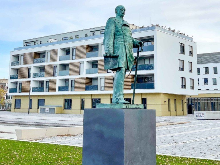Ansicht Umfeld D�ren B�rohaus Attraktive B�ro- bzw. Praxisfl�che in Bestlage von D�ren