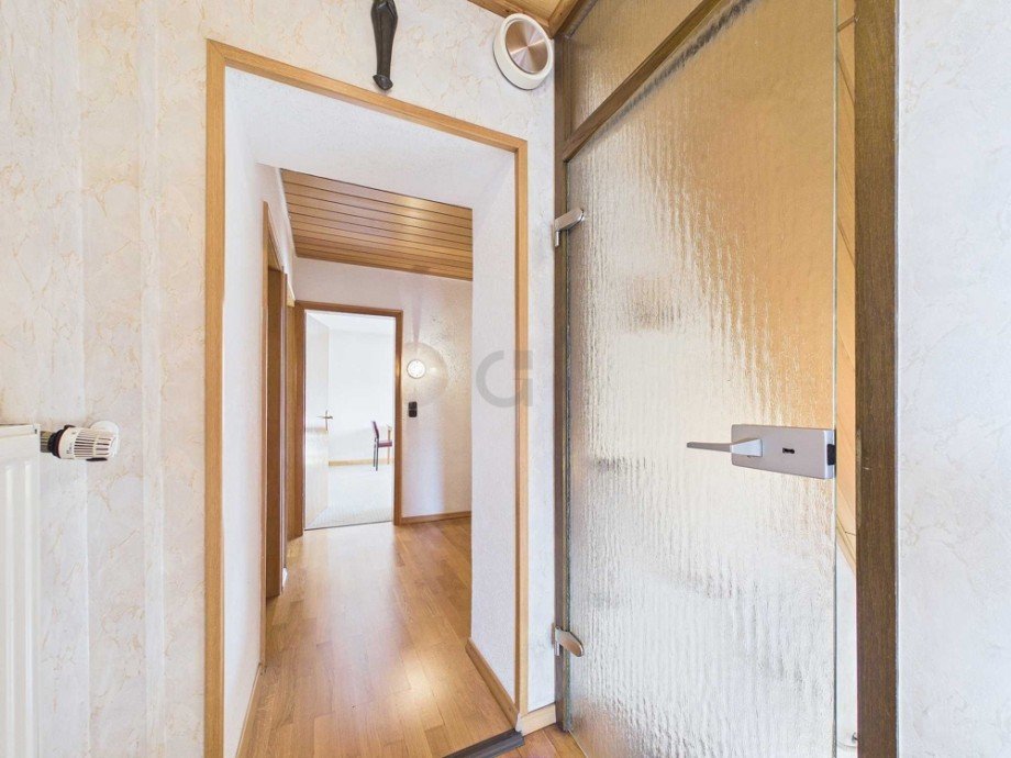 Flur OG Einfamilienhaus H�rtgenwald / Gro�hau