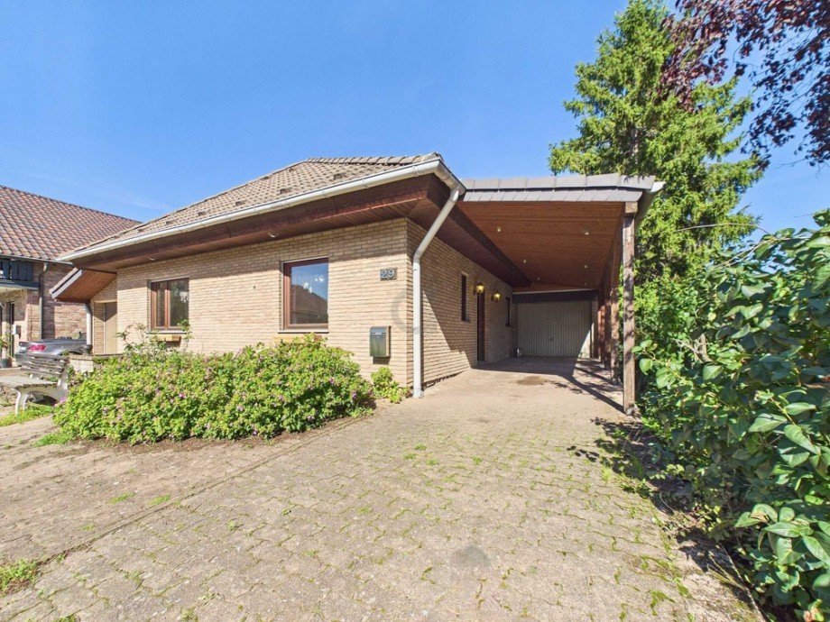 CZugang zum Haus Bungalow D�ren / Echtz