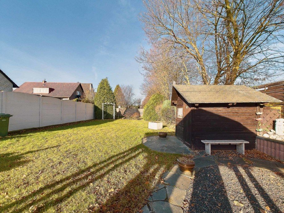 Garten Doppelhaush�lfte D�ren / Lendersdorf