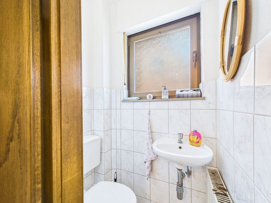 WC Einfamilienhaus Z�lpich-F�ssenich