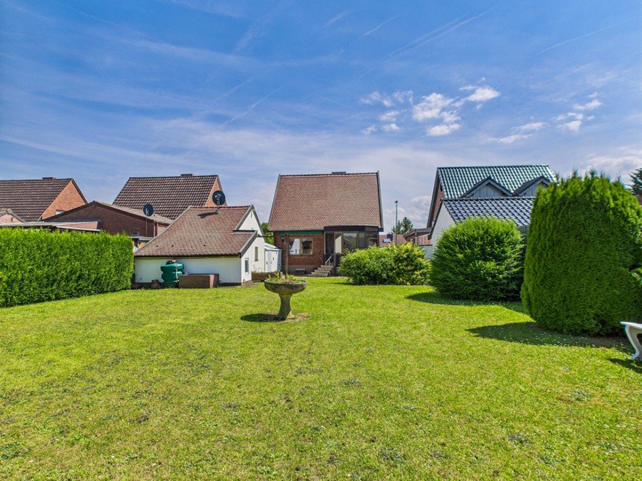R�ckansicht Einfamilienhaus Z�lpich-F�ssenich
