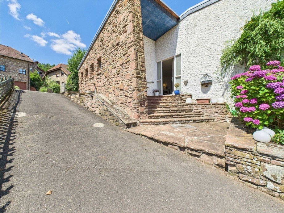 Zugang Einfamilienhaus Nideggen / Rath