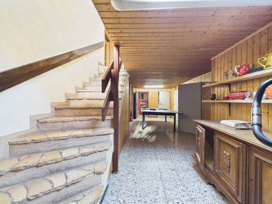 Kellerabgang / -flur Einfamilienhaus Kreuzau / Bilstein