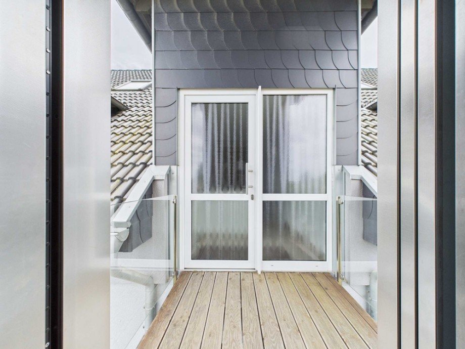 Eingang Dachgeschosswohnung Niederzier / Krauthausen