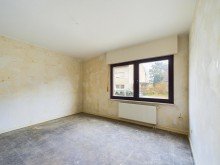 Beispielzimmer 3 Zweifamilienh�user mit 6 freien Wohnungen und 4.636 qm Grundst�ck