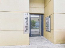 Zugang Ihre neue B�ro- bzw. Praxisfl�che in Bestlage von D�ren!