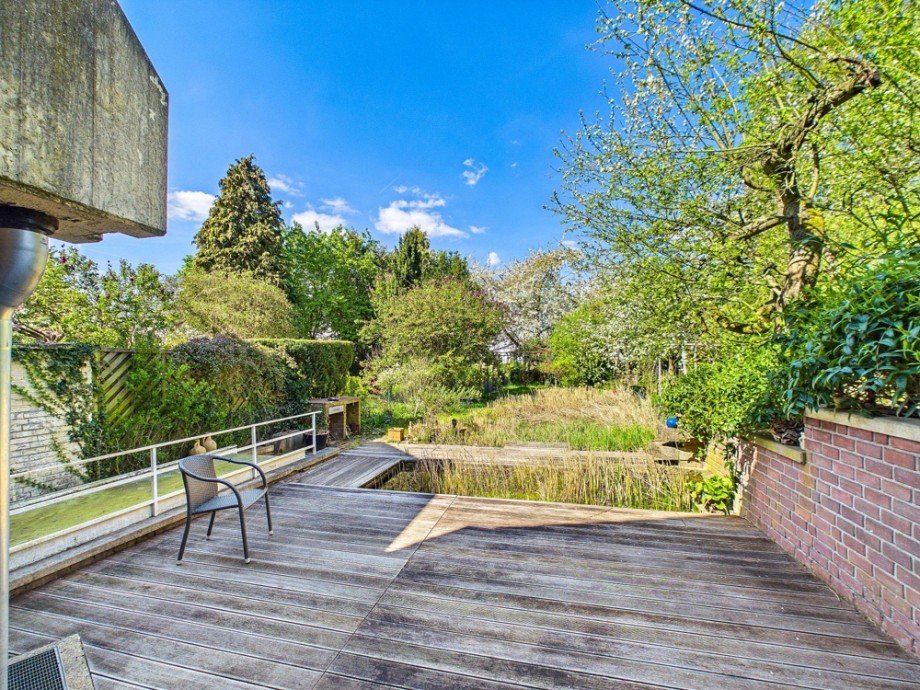 Terrasse Reihenmittelhaus J�lich
