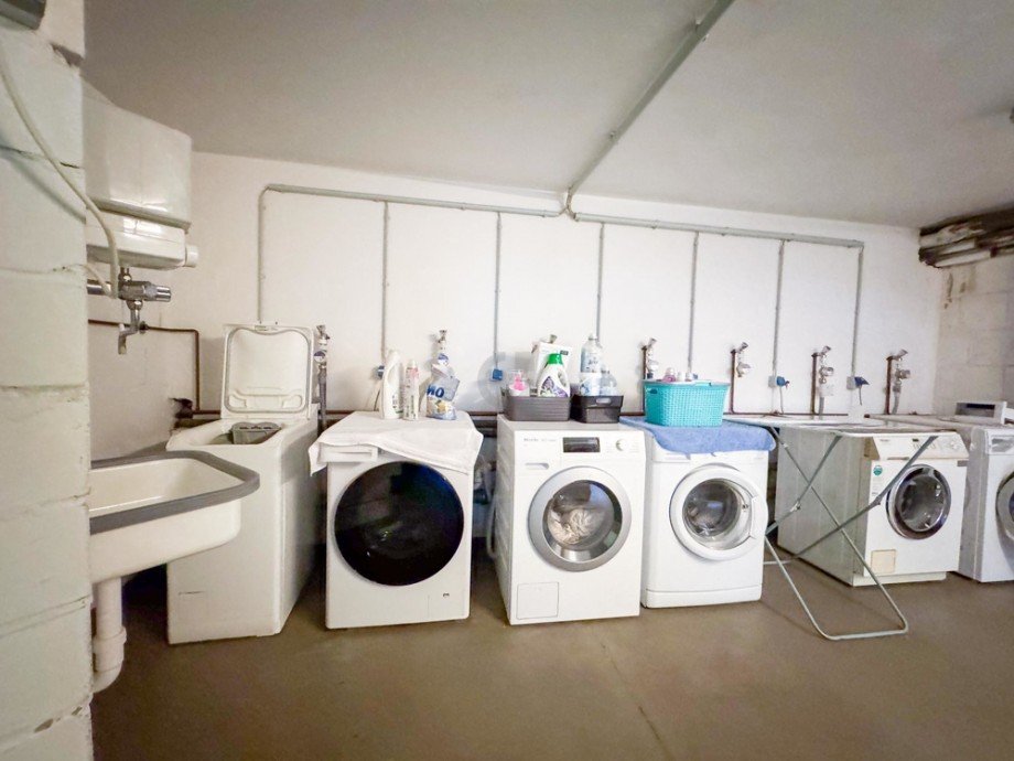 Waschkeller Erdgeschosswohnung D�ren