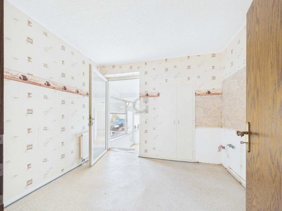 Blick in K�che EG Mehrfamilienhaus Niederzier / Hambach