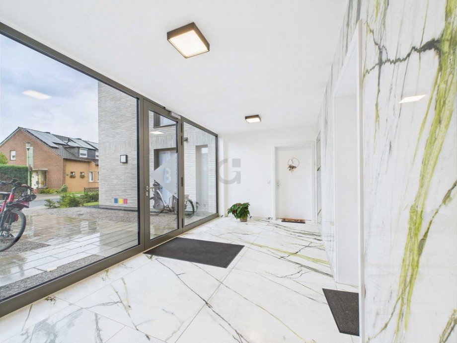 Eingangsflur Erdgeschosswohnung Kreuzau