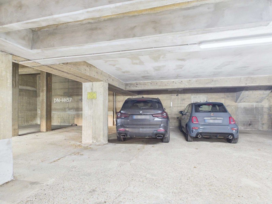TG-Stellplatz (links) Etagenwohnung D�ren