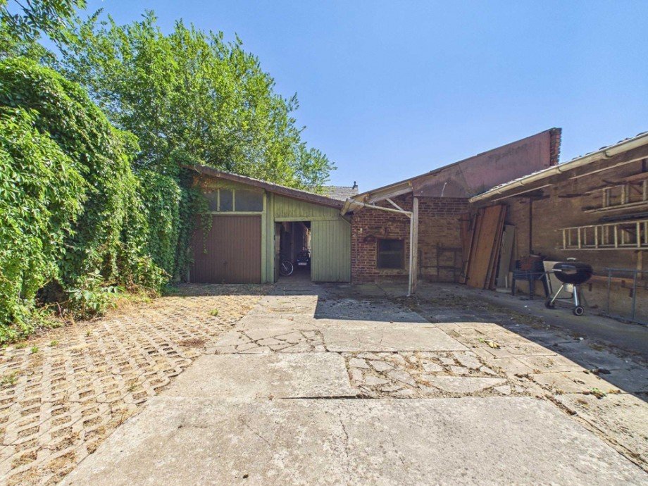 Blick aus Garten Mehrfamilienhaus Niederzier / Hambach