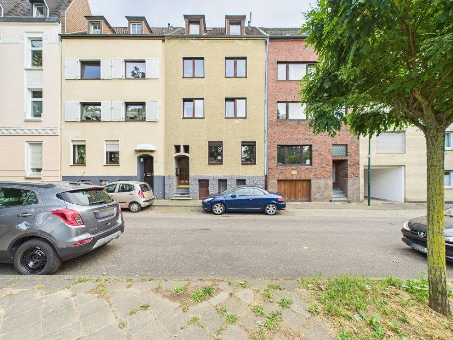 Front Etagenwohnung D�ren