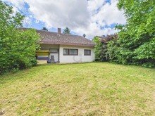 Ansicht aus Garten Gro�z�giges Wohnhaus in Traumlage oberhalb des Rurtals