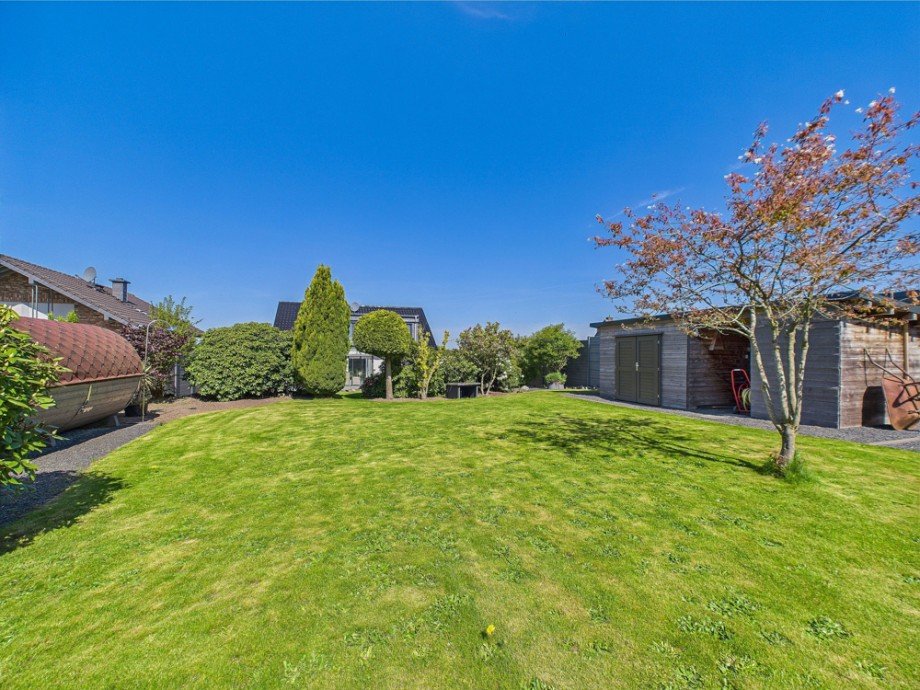 Garten Einfamilienhaus H�rtgenwald