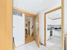 Eingangsdiele Vorderhaus Altbau mit vielen Anbauten und Nutzungsm�glichkeiten