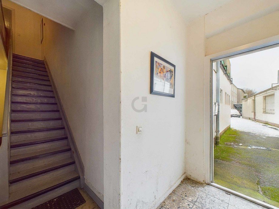 Trppenhausflur zu den Wohnungen Haus W�rselen / Broichweiden