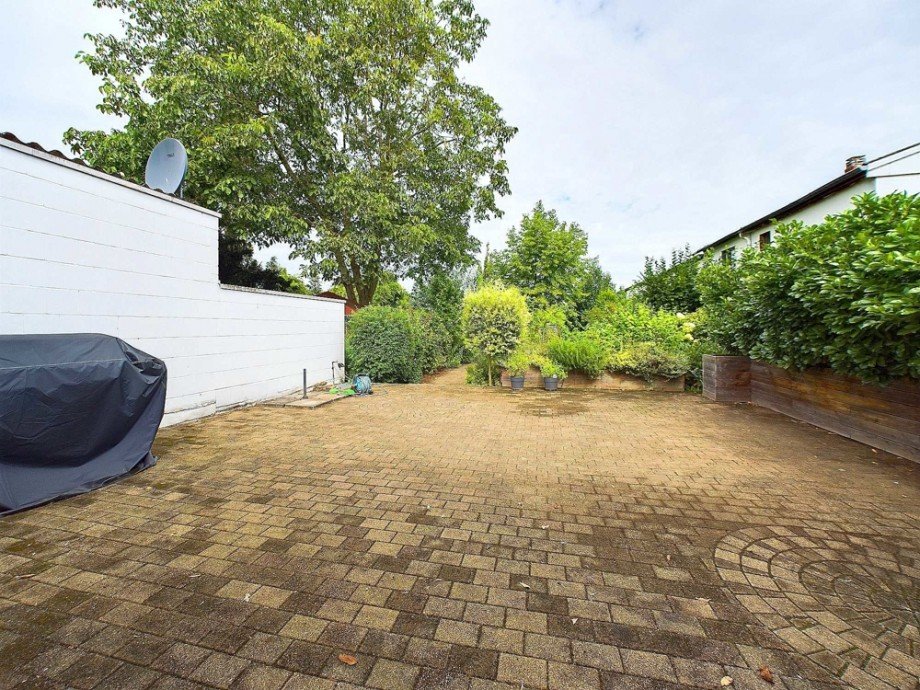 Terrasse am Haus Reihenmittelhaus D�ren