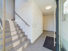 Treppenhaus/ Eingang Haus 5 Leider sind diese 3 tollen Wohnungen bereits vermietet!
