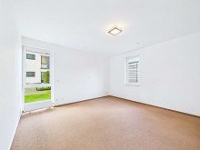 Schlafen Erdgeschosswohnung mit Privatgarten in ruhiger Innenstadtlage