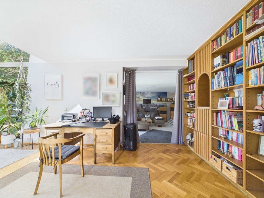 Bibliothek m. Durchgang in den Wohnbereich Einfamilienhaus D�ren / Lendersdorf