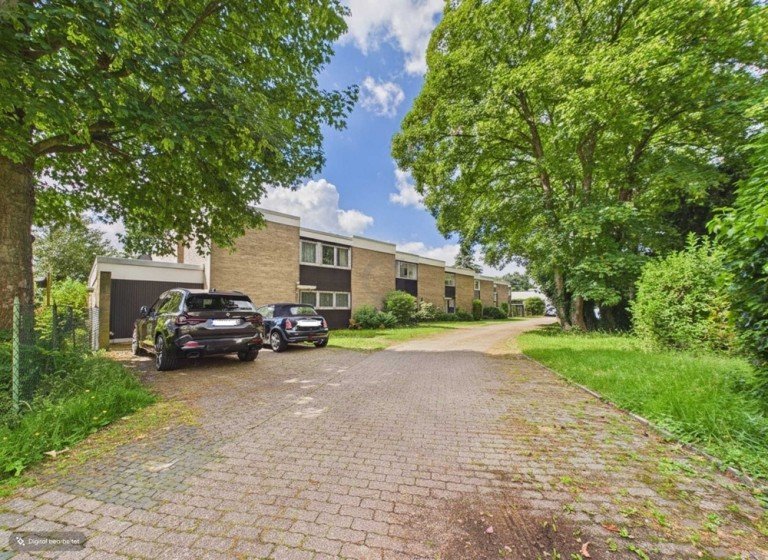 Zufahrt D�ren Reihenendhaus Zentral gelegenes Einfamilienhaus in D�ren-Stadt