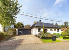 Zufahrt Garage Leider bereits verkauft!