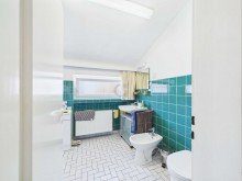Badezimmer OG Derichsweiler: Zeitlose Architektur und durchdachter Grundriss -sofort frei-