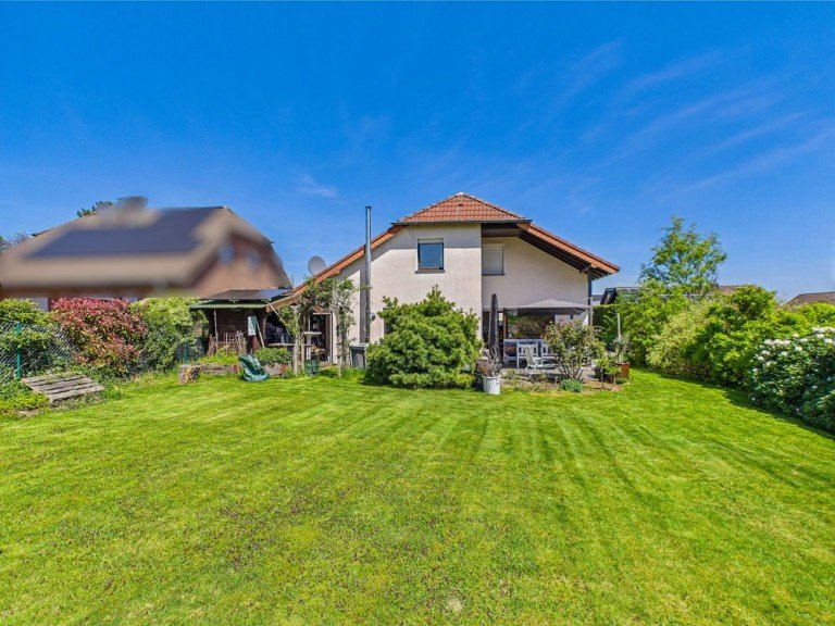 R�ckseite H�rtgenwald / Vossenack Einfamilienhaus Zu sp�t!