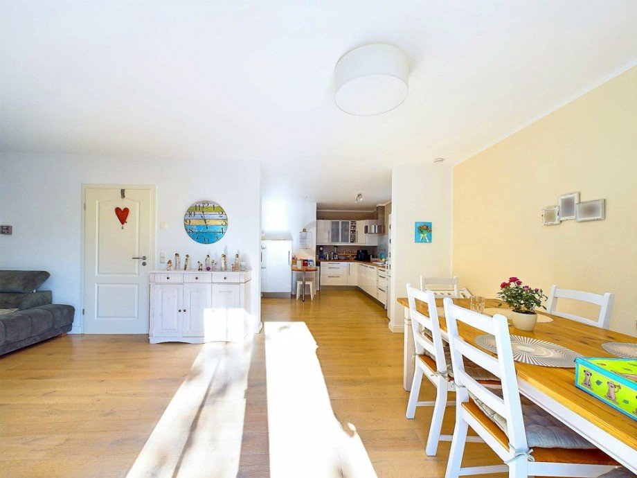 Blick aus Essbereich in Richtung K�che Einfamilienhaus D�ren
