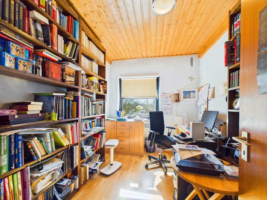 Zimmer OG Reihenmittelhaus D�ren