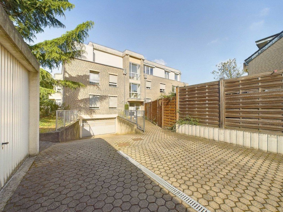 Zugang zum Haus Penthousewohnung D�ren