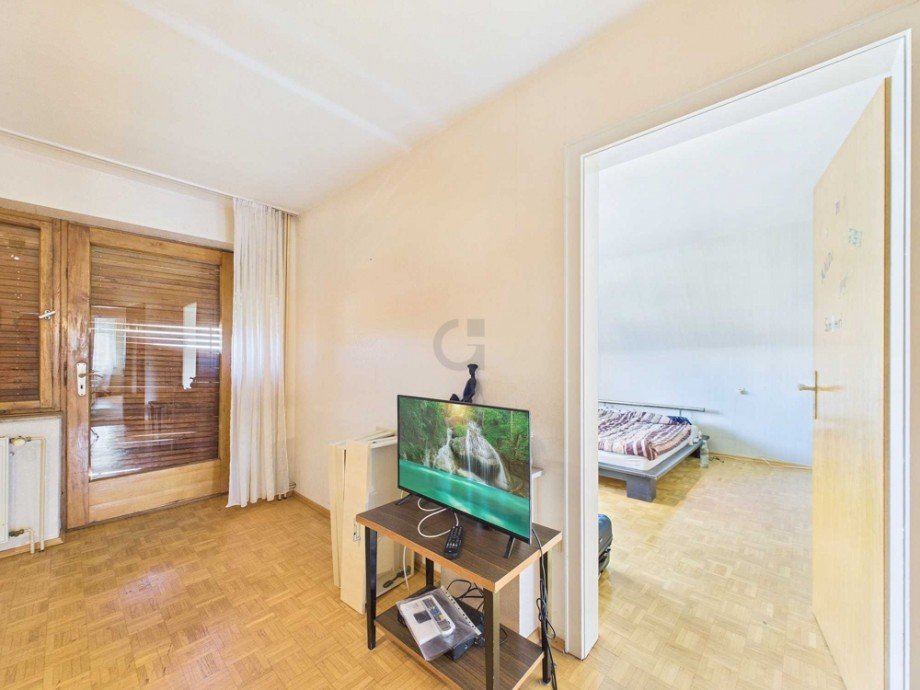 Zimmer OG Einfamilienhaus Kreuzau / Stockheim