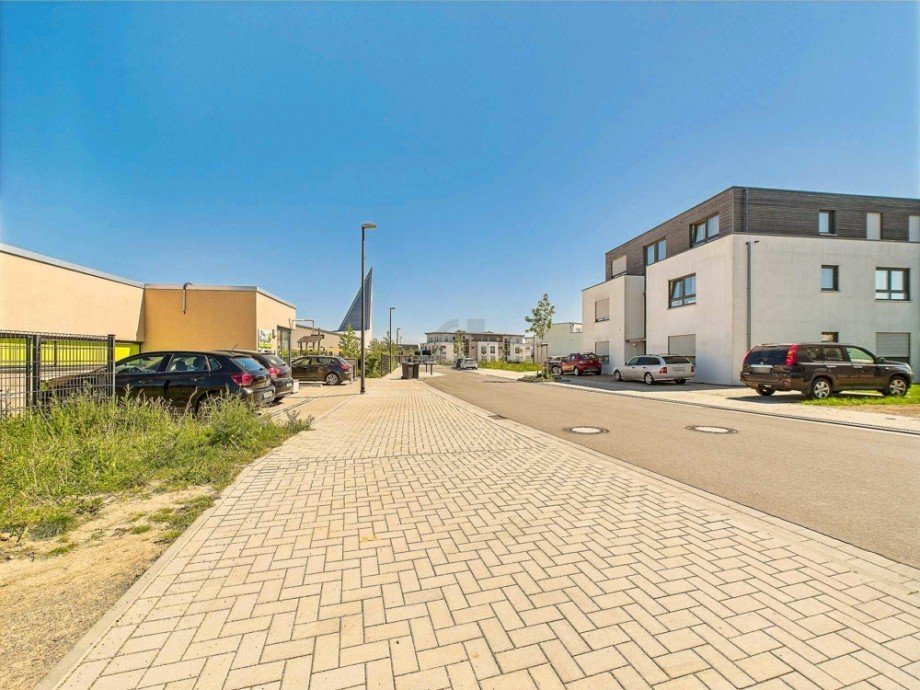 Blick in Stra�e Etagenwohnung Merzenich