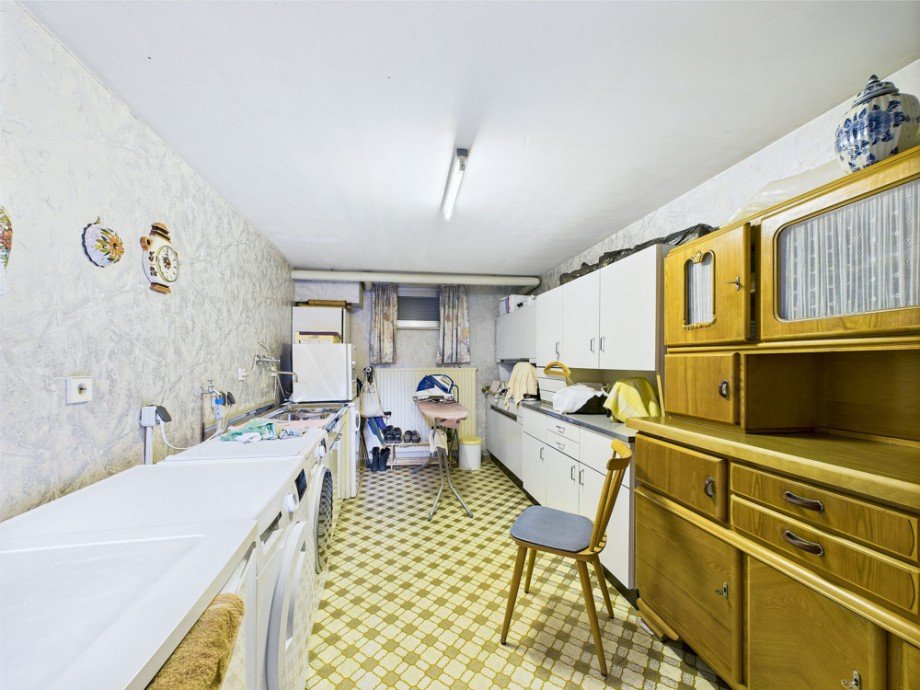 Keller Reihenhaus D�ren