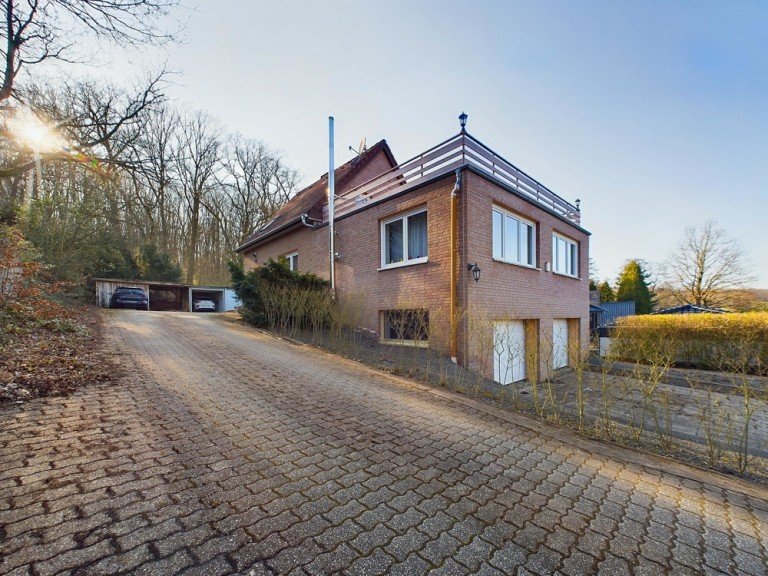 Front H�rtgenwald / Gey Einfamilienhaus Leider bereits verkauft!