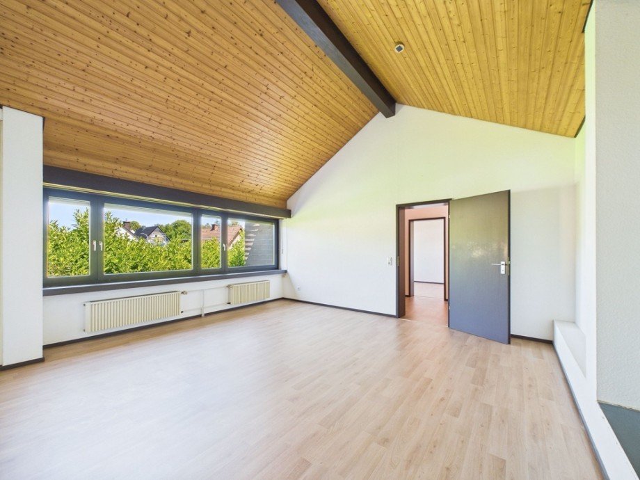 Zimmer DG 1 Doppelhaush�lfte Kreuzau