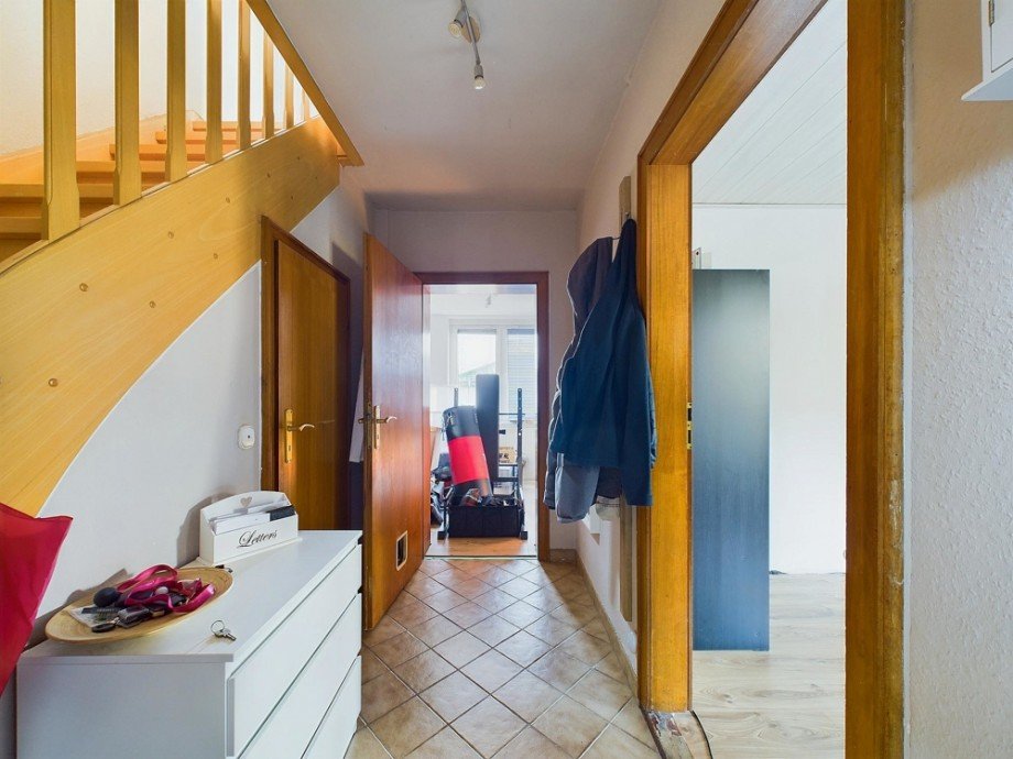 Diele Einfamilienhaus H�rtgenwald / Gey