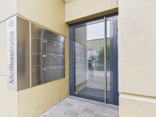Zugang Ihre neue B�ro- bzw. Praxisfl�che in Bestlage von D�ren!