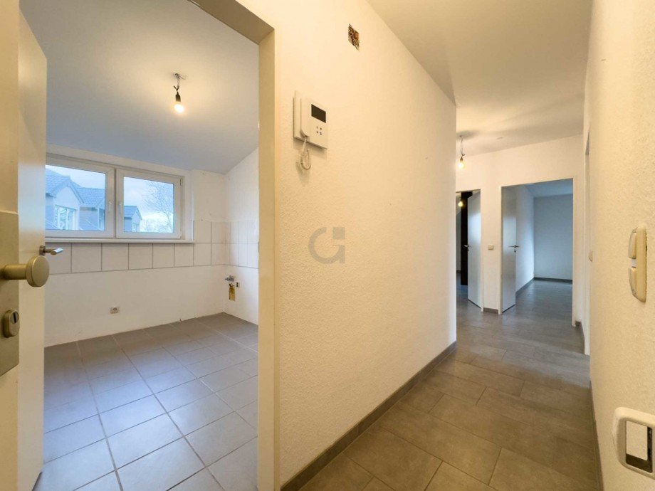 Blick in Diele Etagenwohnung Niederzier / Krauthausen