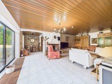 Wohnen Gro�z�giger Bungalow mit vielf�ltigen Nutzungsm�glichkeiten