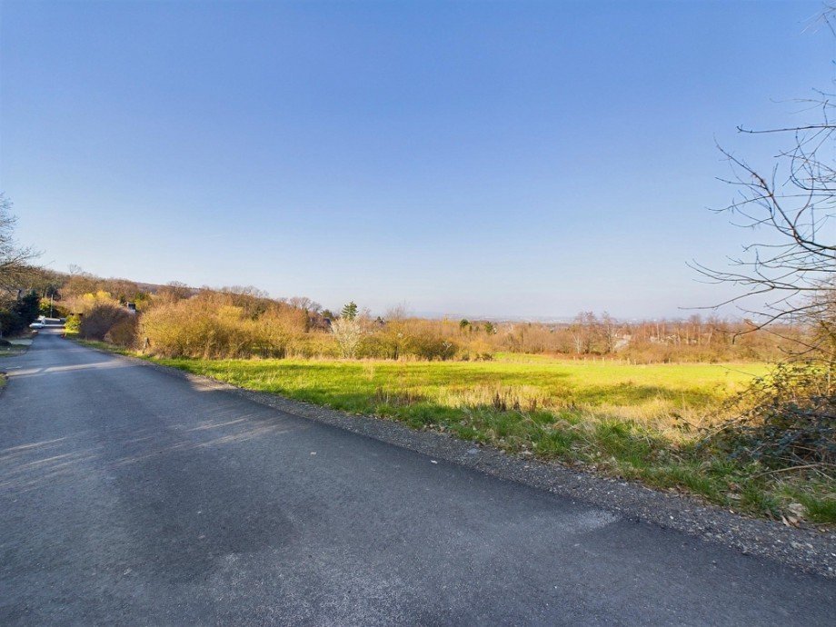 Strasse Einfamilienhaus H�rtgenwald / Gey