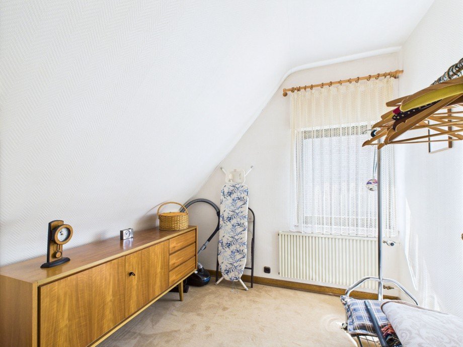 Zimmer Einfamilienhaus Z�lpich-F�ssenich