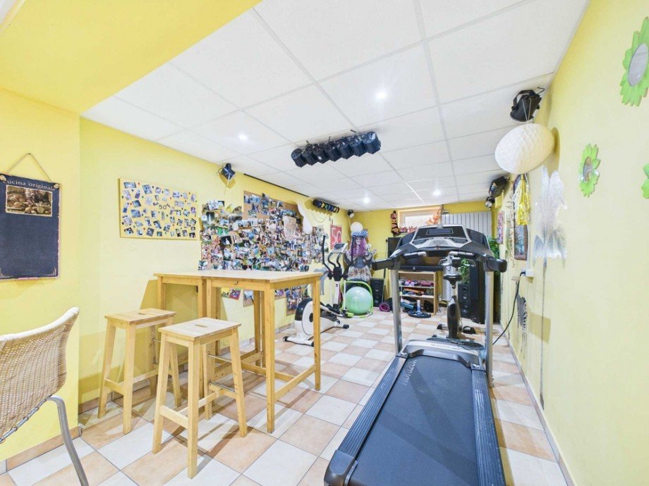 Partykeller Einfamilienhaus D�ren / Lendersdorf