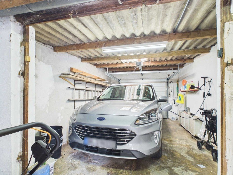 Garage Doppelhaush�lfte D�ren