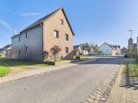 Bild (e7abb280346c413d411543688a524a49): VERKAUFT!!! Solides Generationenhaus mit zus�tzl. Baugrundst�ck