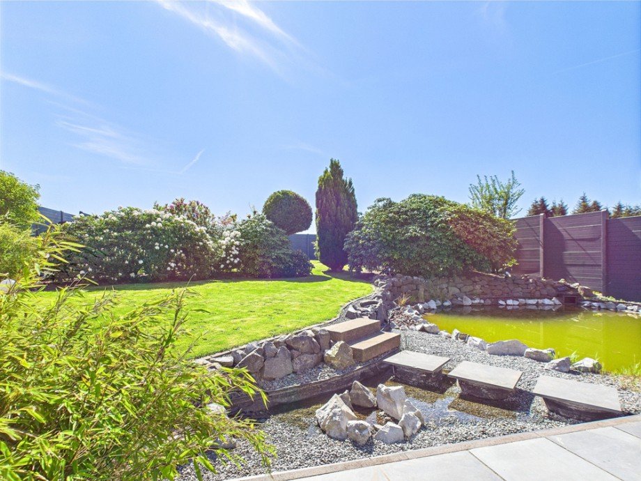 Garten Einfamilienhaus H�rtgenwald