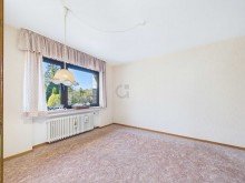Schlafzimmer 3 Solides Einfamilienhaus mit reichlich Potenzial