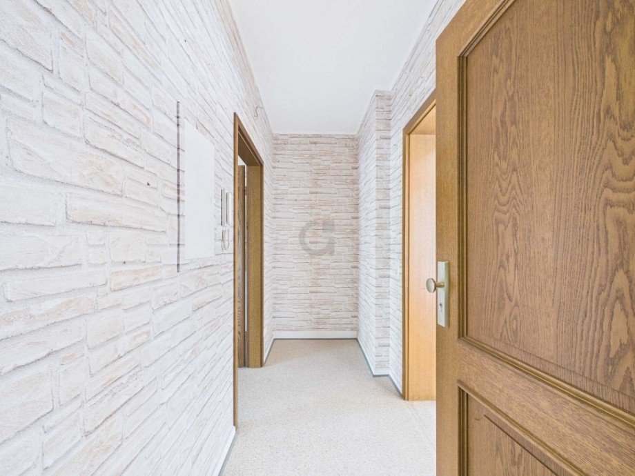 Diele Wohnung EG Mehrfamilienhaus Niederzier / Hambach